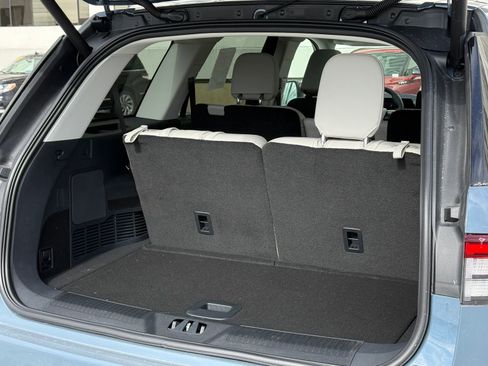 New 2026 Lincoln Aviator AWD image 15