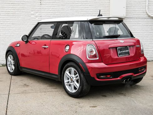 Used 2013 MINI Cooper S image 9