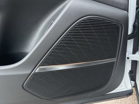 New 2026 Audi RS Q8 performance image 8