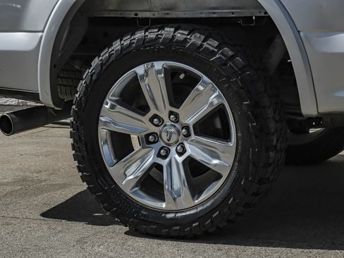 Used 2015 Ford F150 Platinum w/ Equipment Group 701A Luxury AWD/4WD image 49