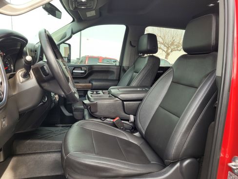 Used 2021 Chevrolet Silverado 2500 LT w/ Convenience Package image 10