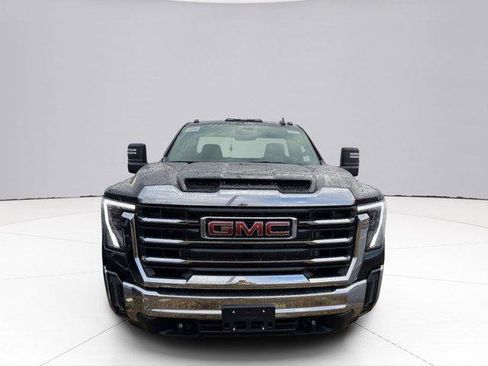 New 2026 GMC Sierra 3500 SLE w/ SLE Convenience Package image 3
