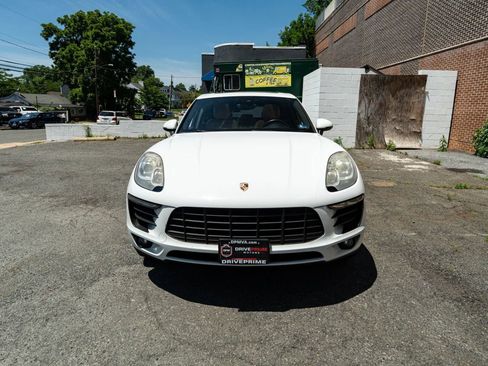 Used 2017 Porsche Macan AWD/4WD image 8