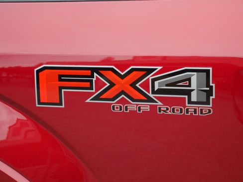 Used 2018 Ford F150 Platinum w/ Equipment Group 701A Luxury AWD/4WD image 22