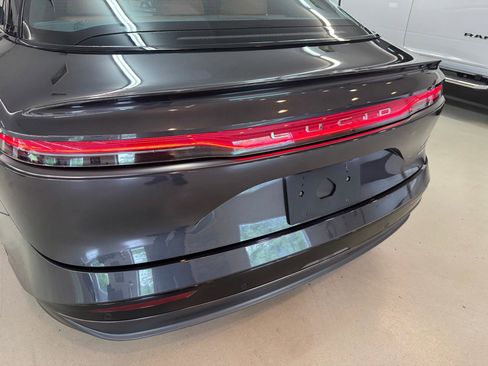 Used 2023 Lucid Air Touring AWD/4WD image 25