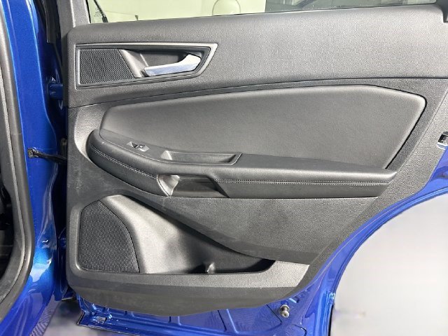 Used 2024 Ford Edge SE AWD/4WD image 27