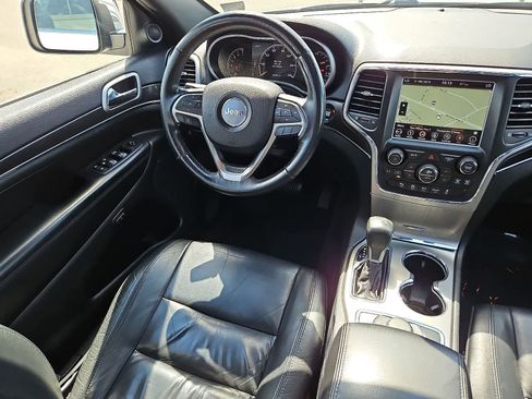 Used 2018 Jeep Grand Cherokee Limited AWD/4WD image 10