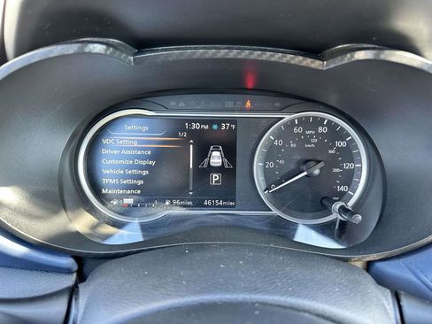 Used 2023 Nissan Versa SV FWD image 19