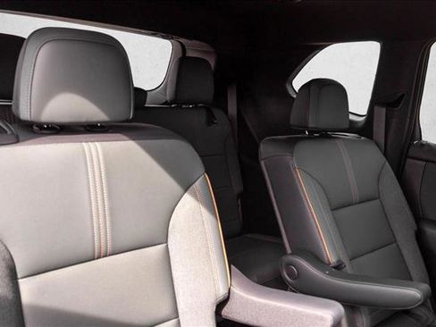 Used 2024 GMC Acadia AT4 AWD/4WD image 26