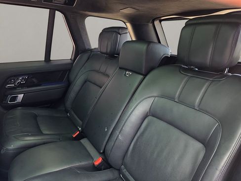 Used 2020 Land Rover Range Rover Autobiography image 12