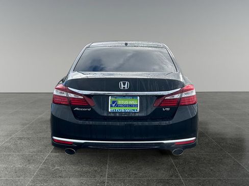 Used 2017 Honda Accord EX-L image 6