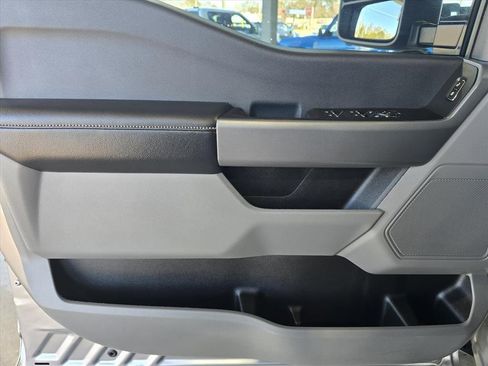 Used 2024 Ford F250 XL w/ STX Appearance Package image 9