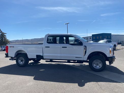 New 2026 Ford F250 4x4 Crew Cab Super Duty image 23