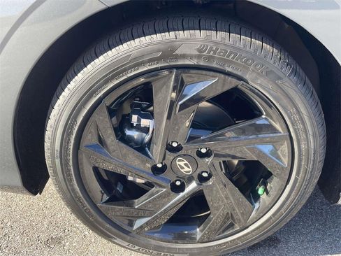 New 2026 Hyundai Elantra SEL Sport image 5