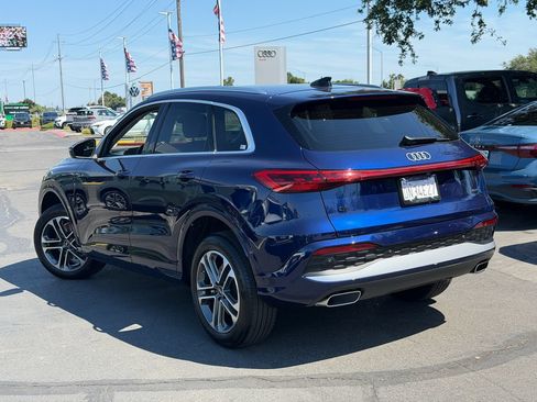 Used 2025 Audi Q5 Premium w/ Convenience Package AWD/4WD image 8