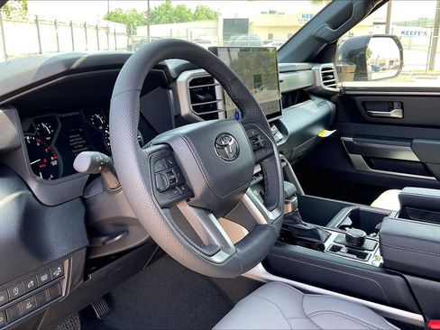 New 2026 Toyota Tundra SR5 AWD/4WD image 8