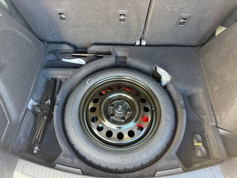 New 2025 Lincoln Corsair Grand Touring w/ Equipment Group 302A image 4