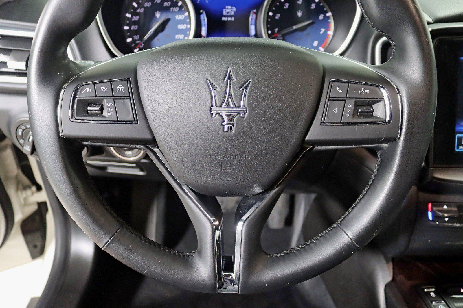 Used 2020 Maserati Ghibli S GranLusso AWD/4WD image 16