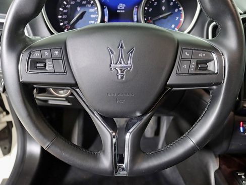 Used 2020 Maserati Ghibli S GranLusso image 16