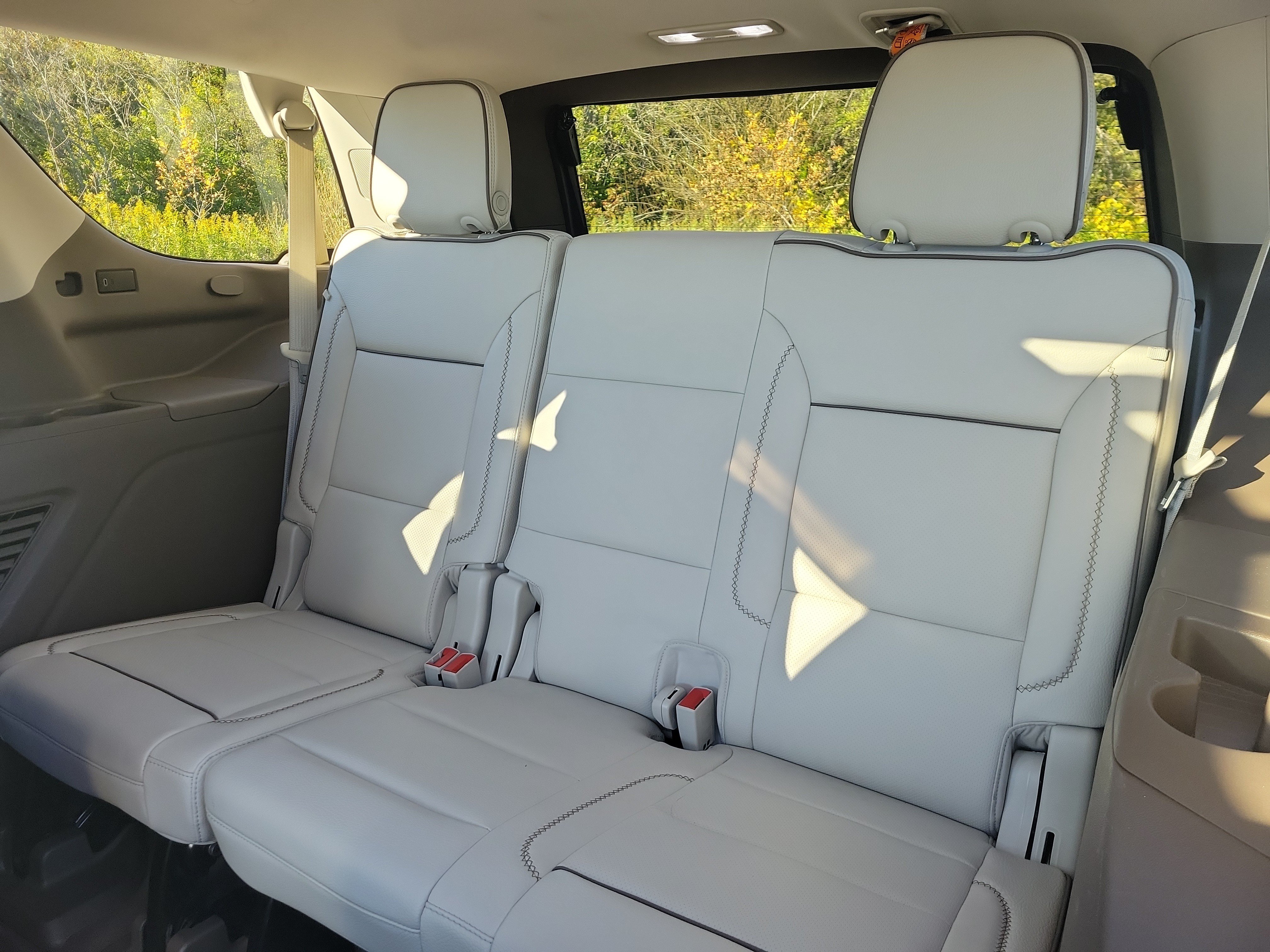 Used 2022 GMC Yukon Denali AWD/4WD image 17