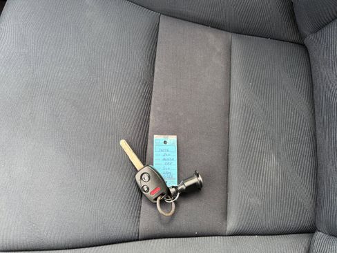 Used 2011 Honda CR-V LX image 10