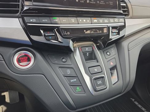 New 2026 Honda Odyssey EX-L image 25