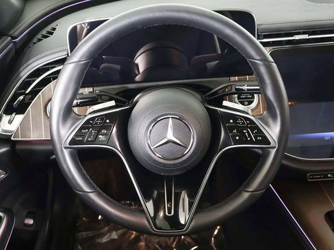 Used 2025 Mercedes-Benz E 450 4MATIC Sedan w/ Multicontour Seating Package image 42