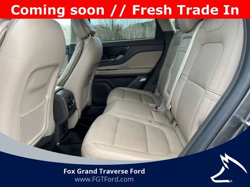 Used 2020 Lincoln Corsair Standard w/ Equipment Group 101A image 5