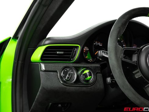 Used 2019 Porsche 911 GT3 RS RWD image 31