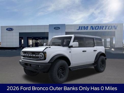 New 2026 Ford Bronco Outer Banks w/ Sasquatch Package AWD/4WD image 1