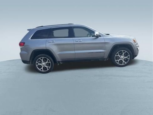 Used 2021 Jeep Grand Cherokee Limited image 10