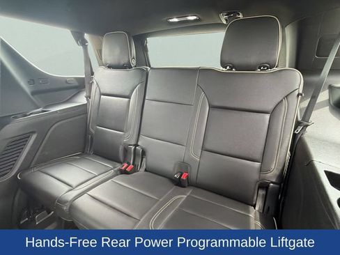 Used 2021 Chevrolet Tahoe Premier AWD/4WD image 18