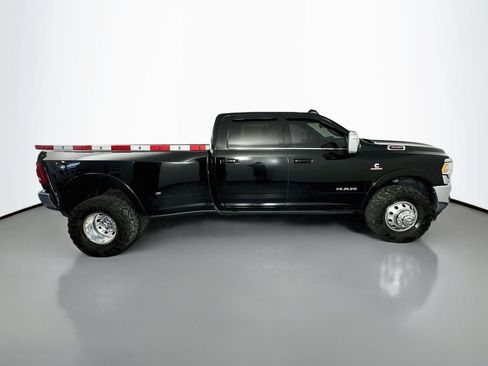 Used 2024 RAM 3500 Limited AWD/4WD image 7