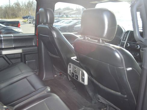 Used 2018 Ford F150 Lariat w/ Equipment Group 502A Luxury image 24