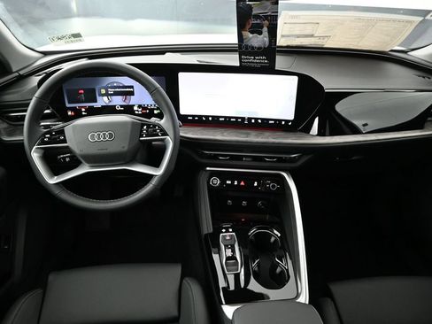 New 2026 Audi Q5 Premium Plus AWD/4WD image 11