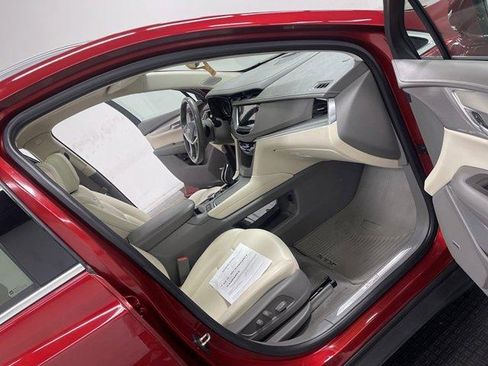 Used 2021 Cadillac XT5 Premium Luxury FWD image 19