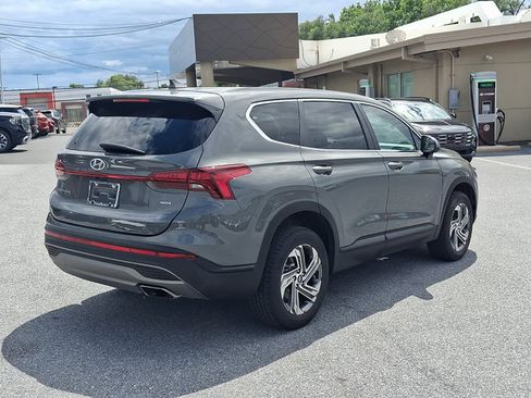 Certified 2022 Hyundai Santa Fe SE AWD/4WD image 4
