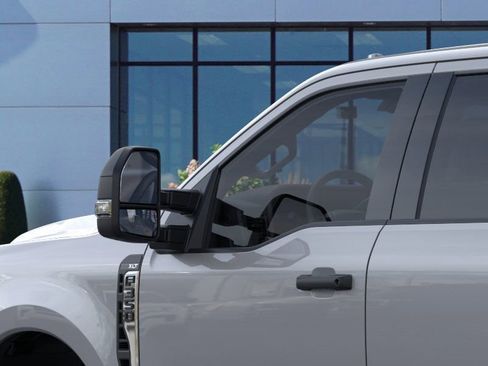 New 2026 Ford F350 XLT image 20