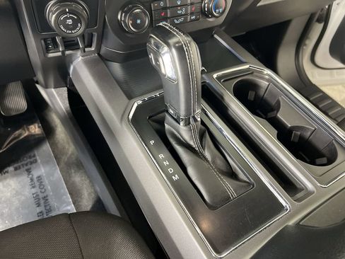 Used 2018 Ford F150 XLT w/ Equipment Group 302A Luxury AWD/4WD image 17