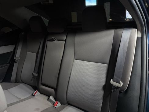 Used 2019 Toyota Corolla LE w/ Carpet Mat Package (TMS) FWD image 20