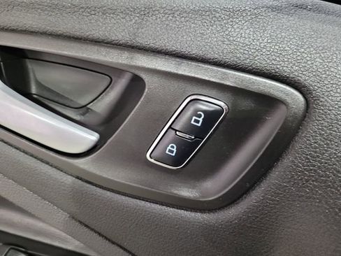 Used 2015 Ford Escape SE image 36