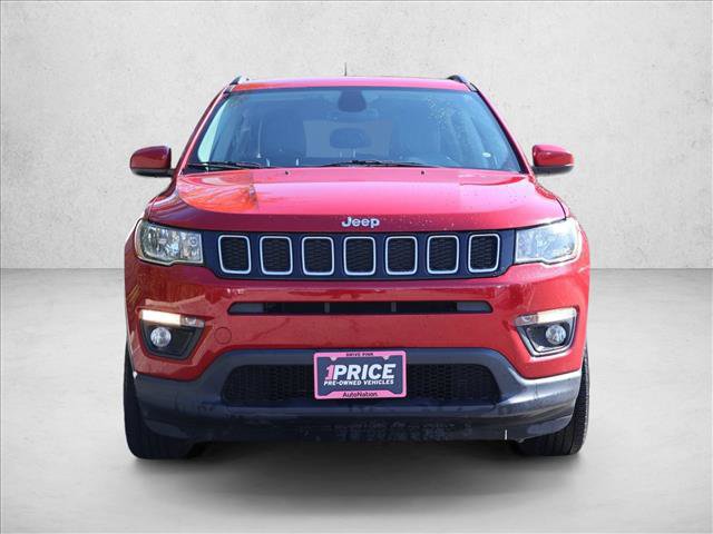 Used 2018 Jeep Compass Latitude w/ Popular Equipment Group AWD/4WD image 2