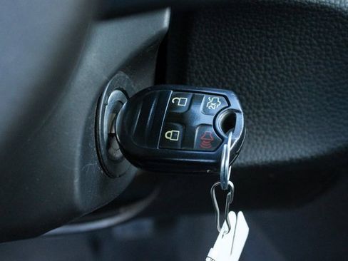 Used 2013 Ford Mustang GT image 26