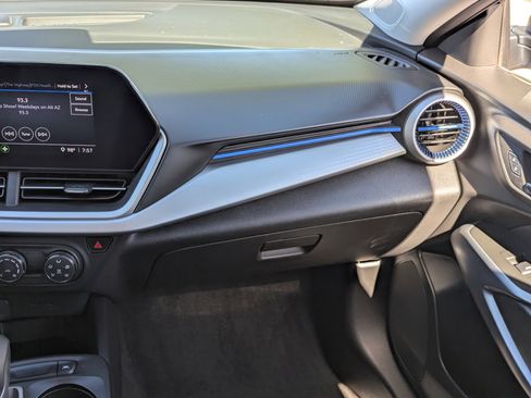 Used 2024 Chevrolet Trax LS image 15