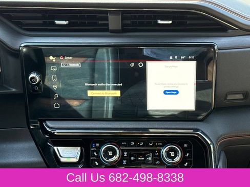 Used 2024 GMC Sierra 1500 AT4 w/ Technology Package AWD/4WD image 11