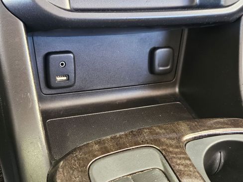 Used 2015 GMC Canyon SLE w/ Nightfall Edition RWD image 20