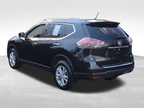Used 2016 Nissan Rogue SV w/ SV Premium Package image 6
