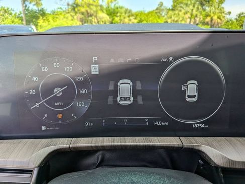 Certified 2024 Kia Telluride SX Prestige w/ Towing Package AWD/4WD image 37