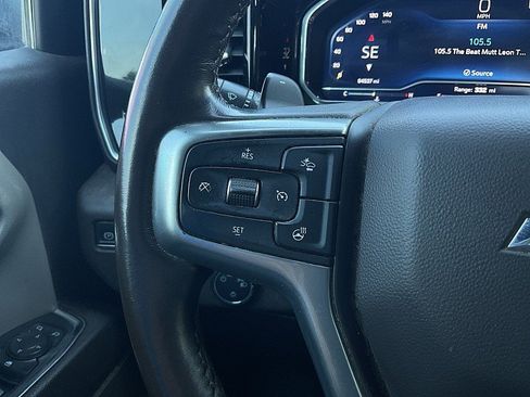 Used 2023 Chevrolet Silverado 1500 LT AWD/4WD image 16
