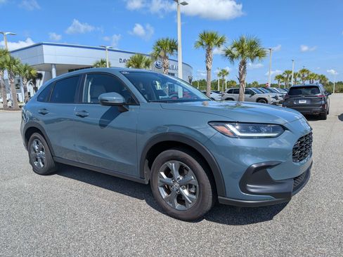 Used 2026 Honda HR-V LX image 2